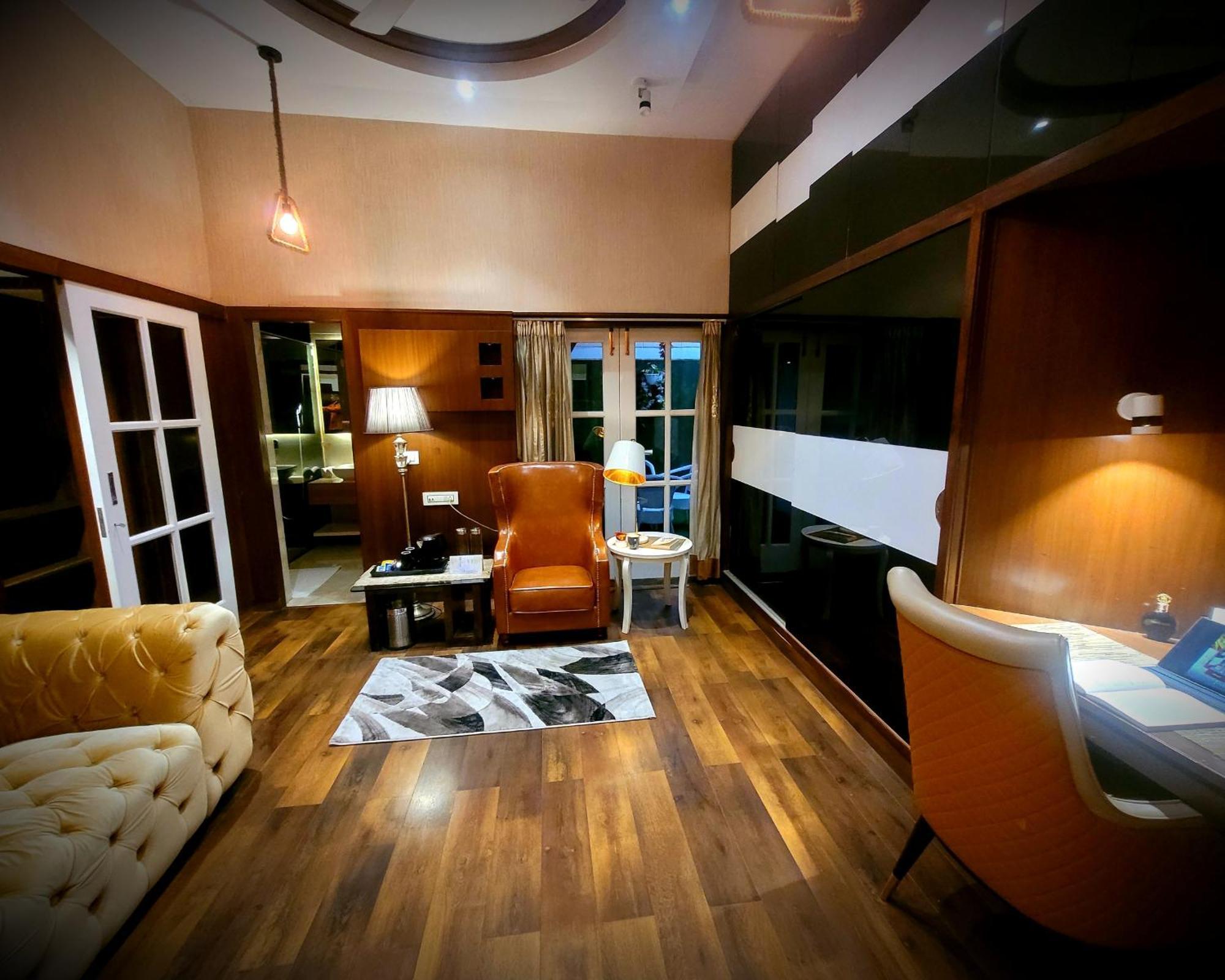 Victorian Elegance Luxury Stays Amritsar Eksteriør billede
