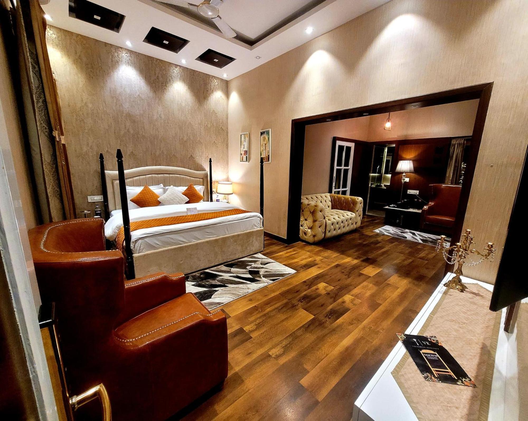 Victorian Elegance Luxury Stays Amritsar Eksteriør billede