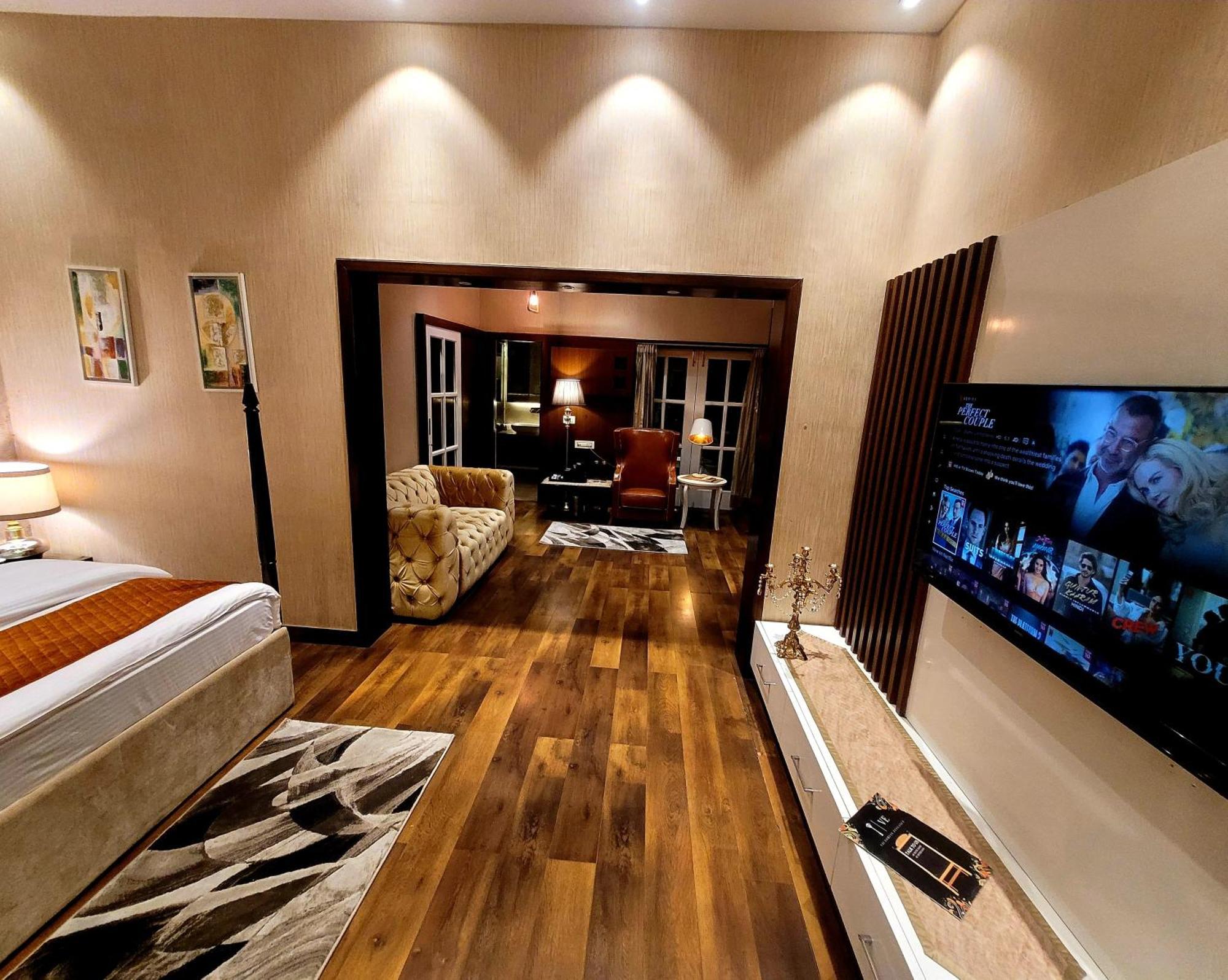 Victorian Elegance Luxury Stays Amritsar Eksteriør billede